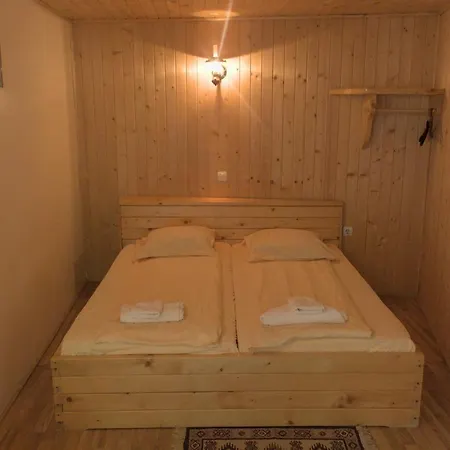 Han Rustic Nagy